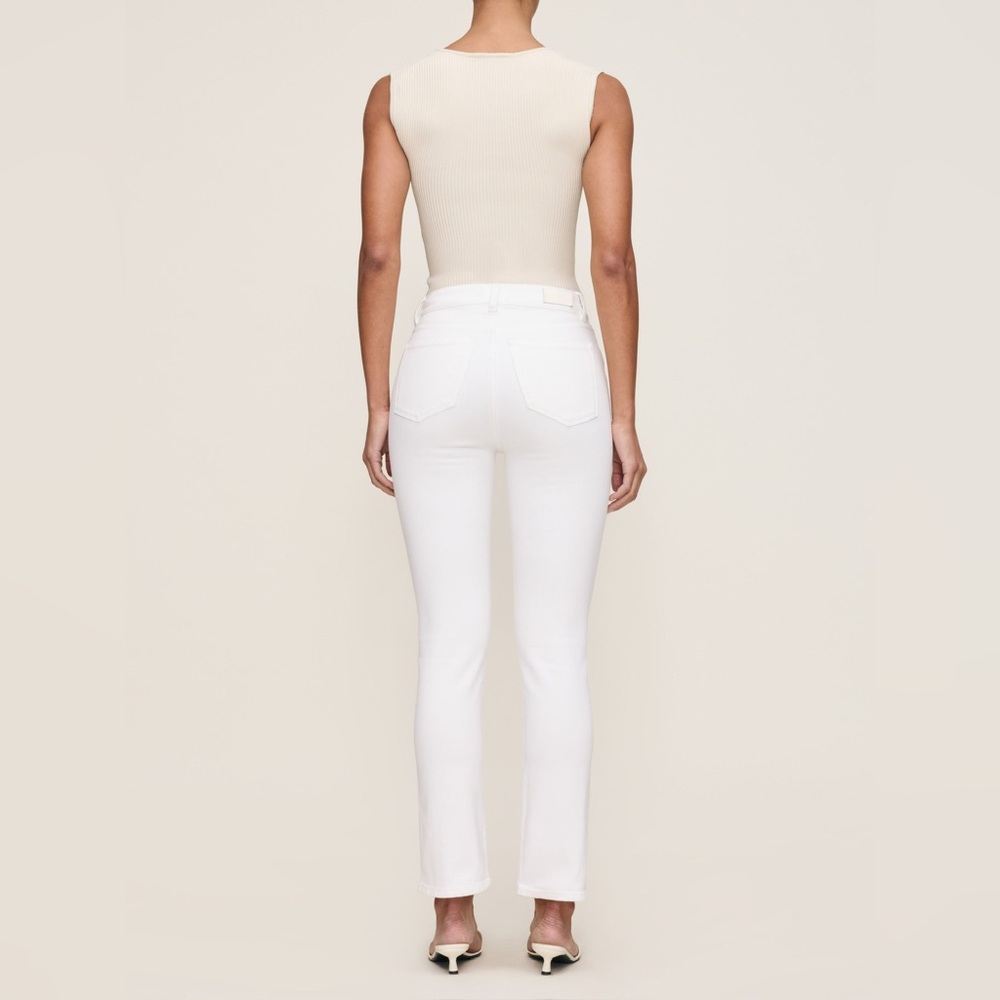 DL1961 Mid Rise Instasculpt Ankle Length Straight Leg White Jeans in Size 28 - Picture 4 of 15